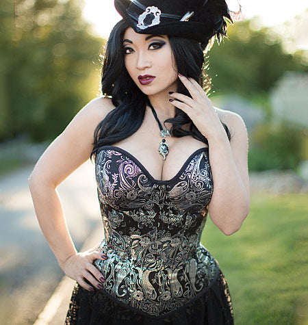 M7339 Misses' Overbust or Underbust Corsets by Yaya Han (Size: 14-16-18-20-22)