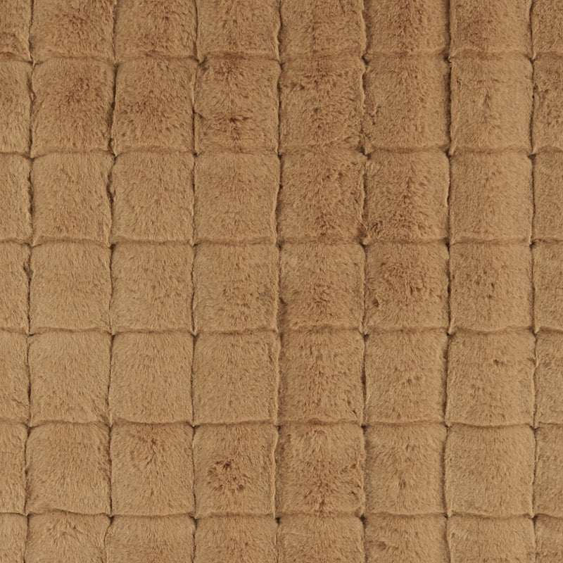 Luxury Fur - 001 - Camel