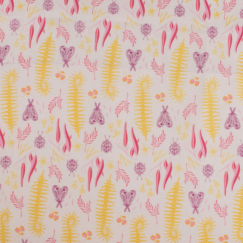 WINDHAM TREASURES - Printed Cotton - 017 - Light Pink