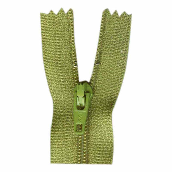COSTUMAKERS General Purpose Closed End Zipper 18cm (7″) - Apple Green - 1700