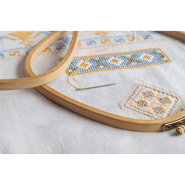 UNIQUE CRAFT Wood Embroidery Hoop - Square - 20cm (8")