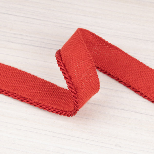 Lip cord ⅛ po (0.30 cm) Red