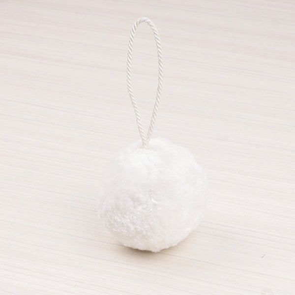 Gland Pom Pom 3¼ po (8 cm) Blanc