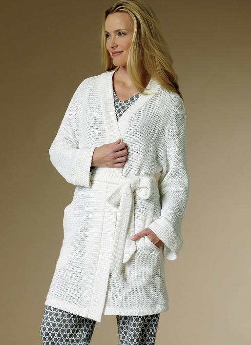 B6428 Misses' Robe, Raglan Sleeve Tops and Gown, and Pull-On Pants (Size: 4-6-8-10-12-14)