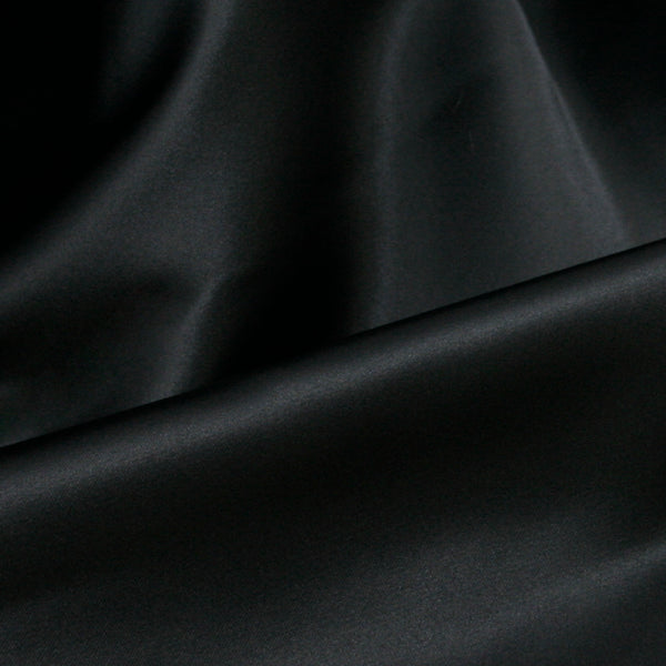 SUPREME Cotton Solid - Black – Fabricville