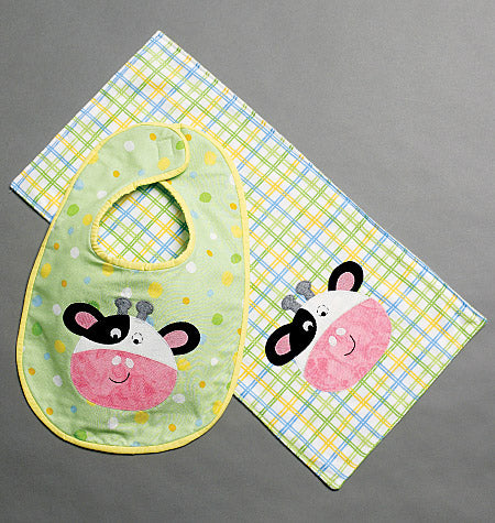 M6478 Bibs and Burp Cloths (size: One Size Only)