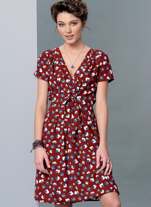 M7381 Misses' Pleated Dresses with Optional Front-Tie (size: XSM-SML-MED)