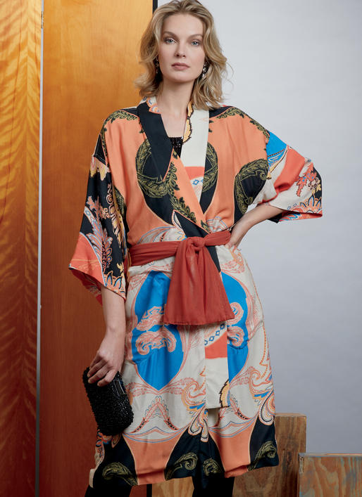 V1610 Misses' Kimono and Belts (size: A-B-C-D-E-F-G-H-I-J)