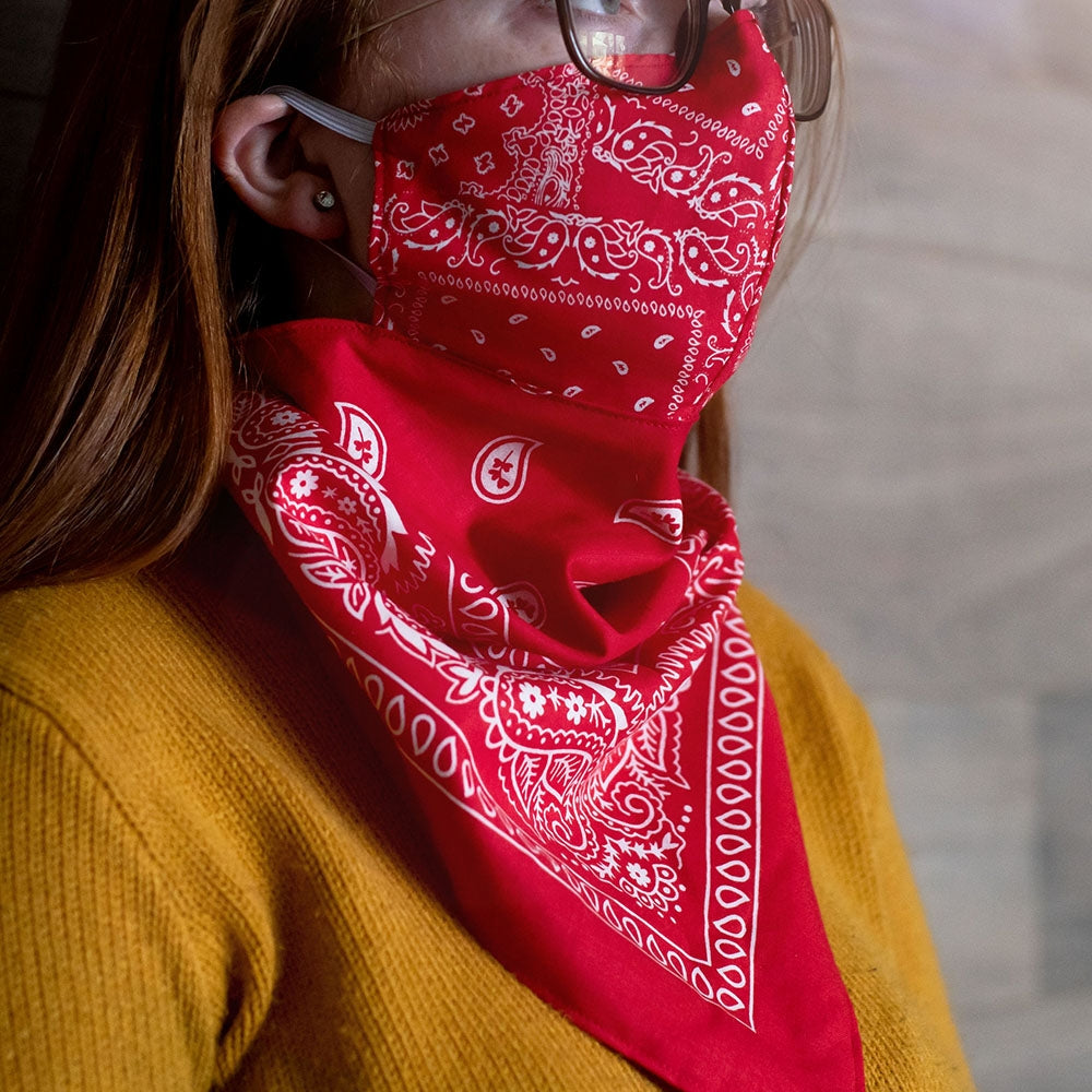 BANDANA Panel 20″ X 42″ (50cm X 112cm) Pink – Fabricville